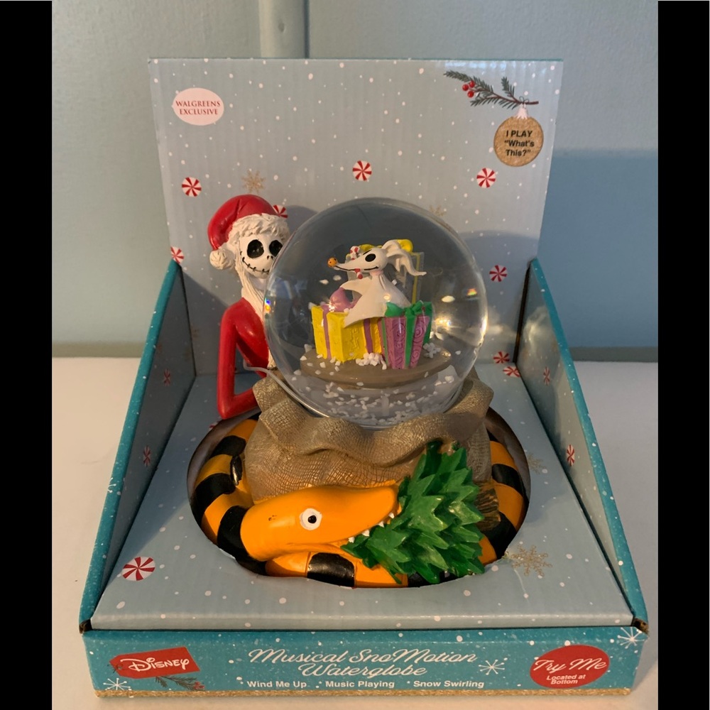 Nightmare Before Christmas Musical SnoMotion Waterglobe Disney New